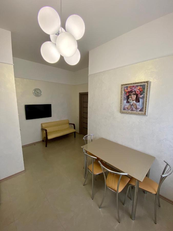 Gali Apart Apartment Odessa Exterior photo